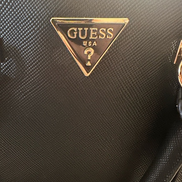 GUESS Noelle Girlfriend Satchel - Picture 5 of 10